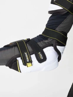 Coudières CCM Super Tacks AS1 Senior 21 Coudières CCM Super Tacks AS1 Senior -Hockey Équipement Boutique pdtimg 4472752b