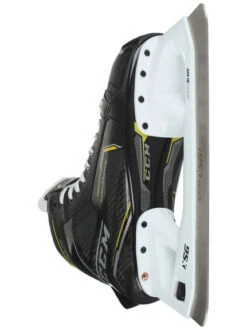Patins Gardien CCM Super Tacks 9370 Junior 12 Patins Gardien CCM Super Tacks 9370 Junior -Hockey Équipement Boutique pdtimg 4562050b