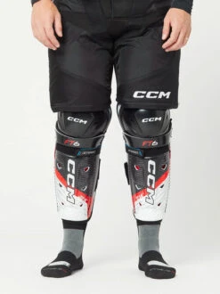 Jambières CCM JetSpeed FT6 Senior 16 Jambières CCM JetSpeed FT6 Senior -Hockey Équipement Boutique pdtimg 5002551b